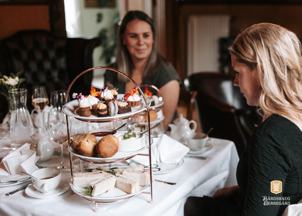 Afternoon Tea i historiske omgivelser på Bårdshaug Herregård